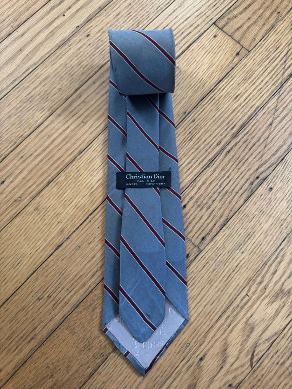 Vintage Dior Gray Tie with Burgundy Diagonal Stripes